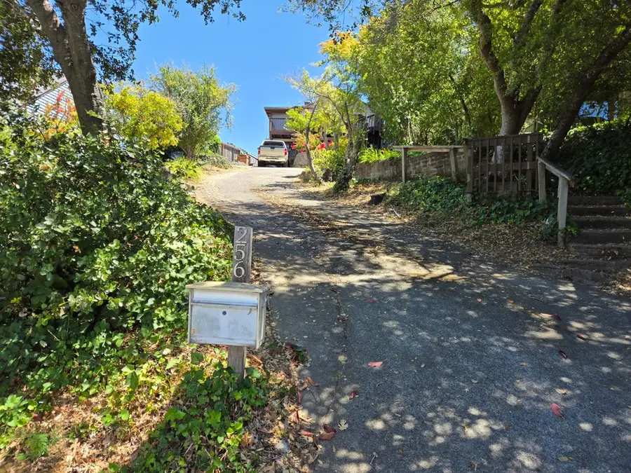 256 Sausalito Street, Corte Madera, CA 94925 - #3