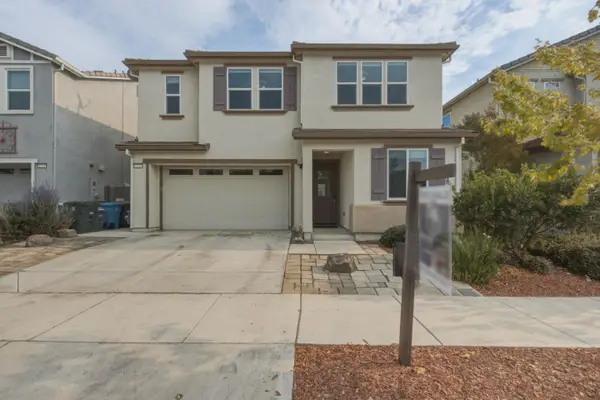 1227 Buena Vista Road, Hollister, CA 95023