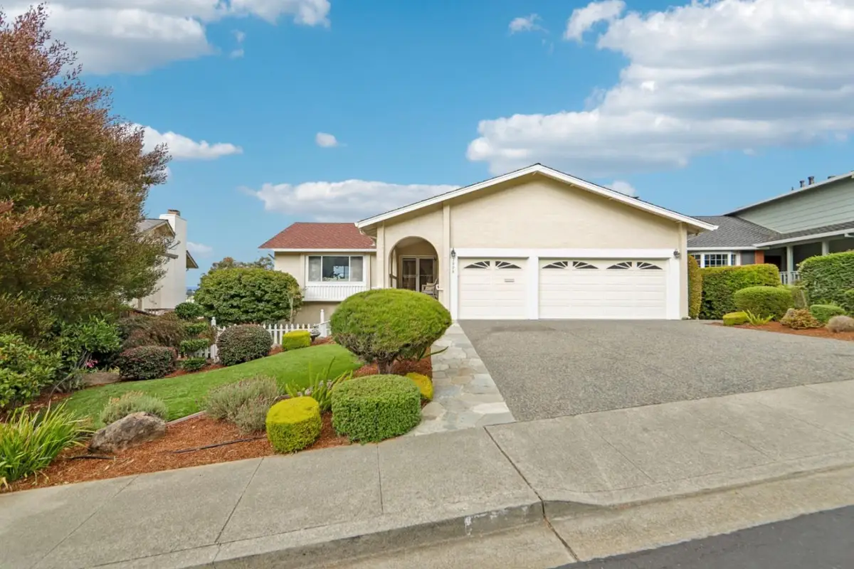 2808 Wakefield Drive, Belmont, CA 94002 - #1