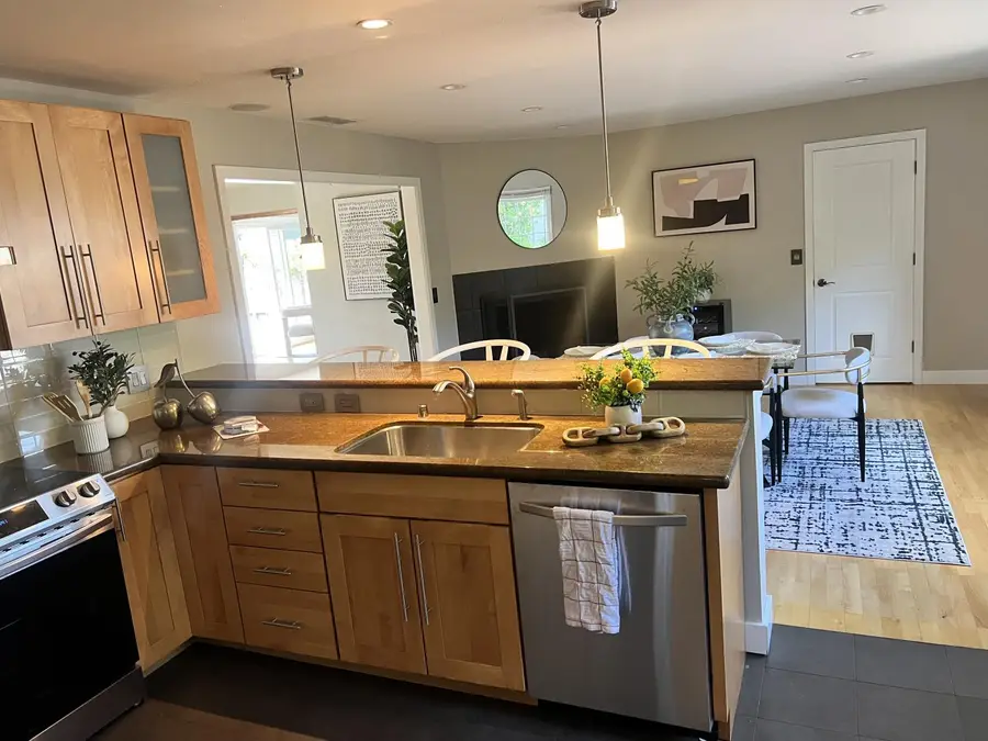 65 Mountain View Place, San Mateo, CA 94402 - #2