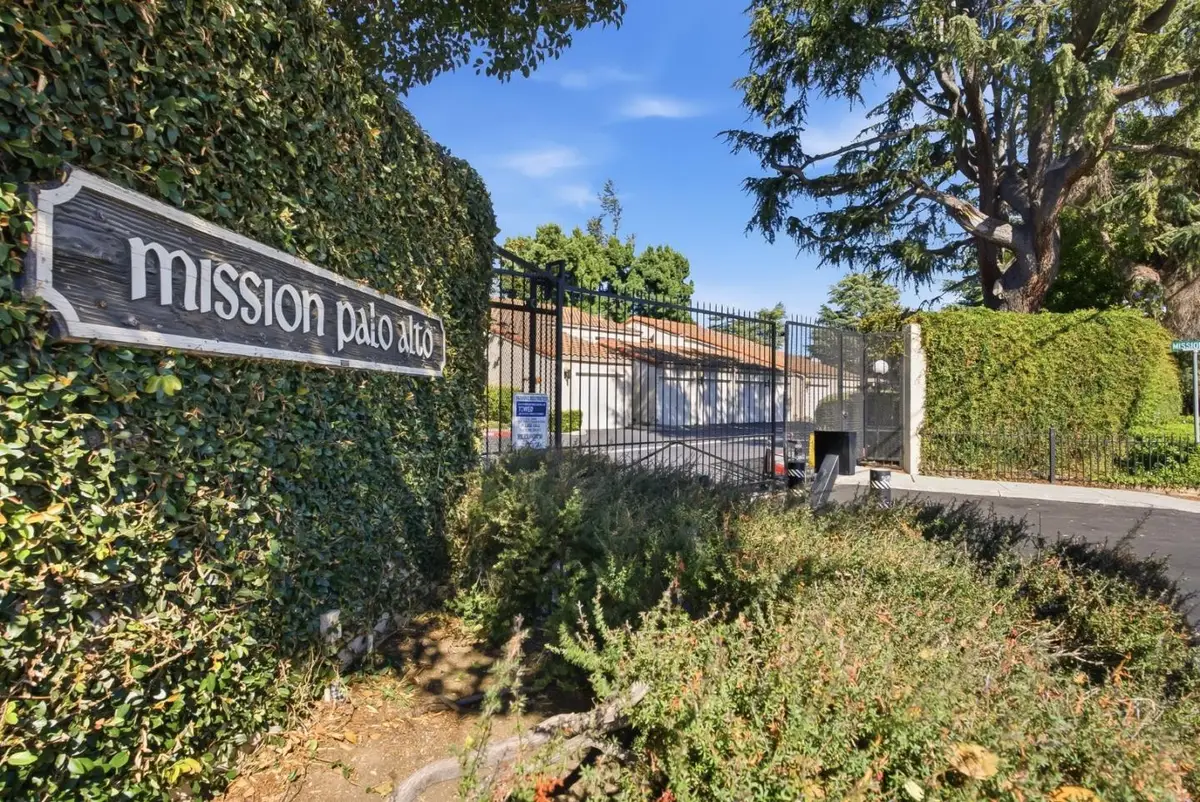 123 Mission Drive, East Palo Alto, CA 94303 - #1