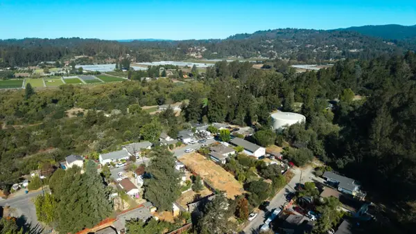 32 Crow Avenue, Watsonville, CA 95076