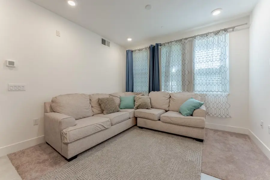 345 Rhythm Lane, Hayward, CA 94544 - #3