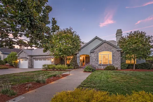 12078 Beauchamps Lane, Saratoga, CA 95070