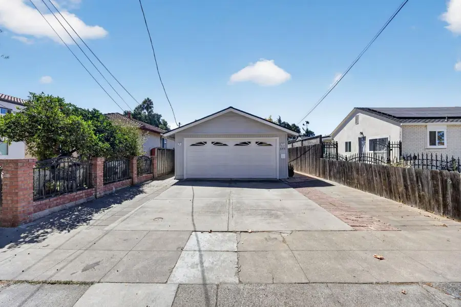 375 S 22nd Street, San Jose, CA 95116 - #2