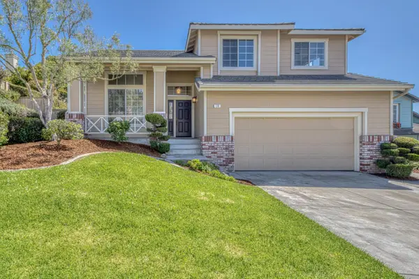 174 Starfish Court, Marina, CA 93933