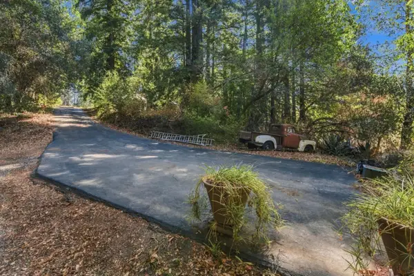 Address Withheld By Seller, Boulder Creek, CA 95006
