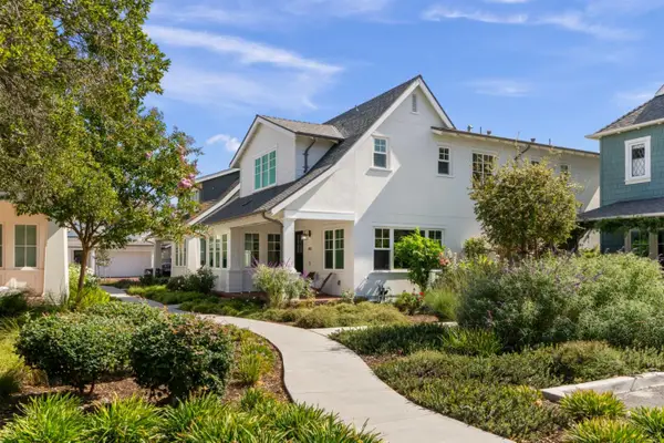 203 Oak Tree Circle, Los Gatos, CA 95032