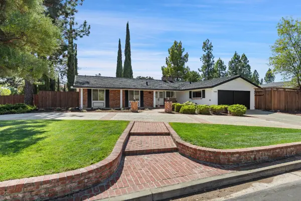 19488 Brockton Lane, Saratoga, CA 95070