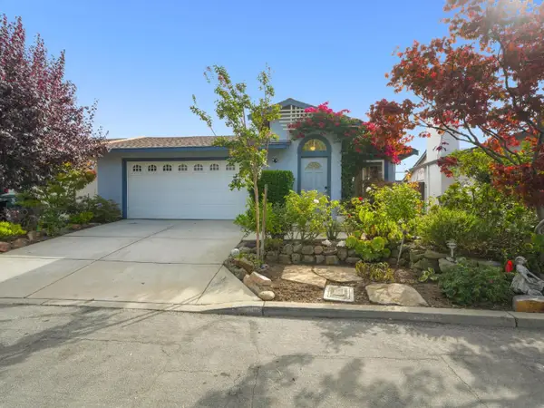 2104 Meadow View Place, San Mateo, CA 94401