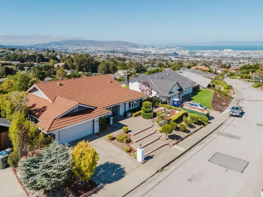 1380 Manzanita Drive, Millbrae, CA 94030 - #2