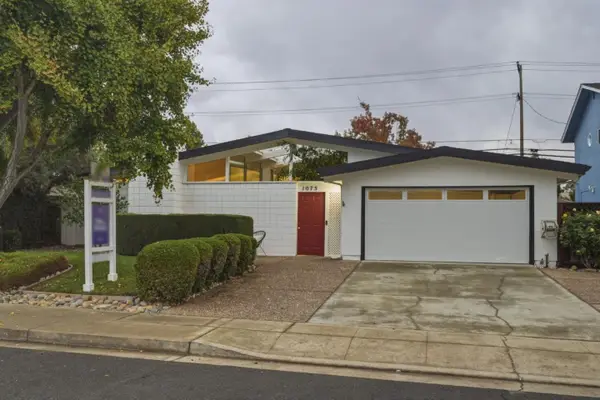 1075 Rembrandt Drive, Sunnyvale, CA 94087