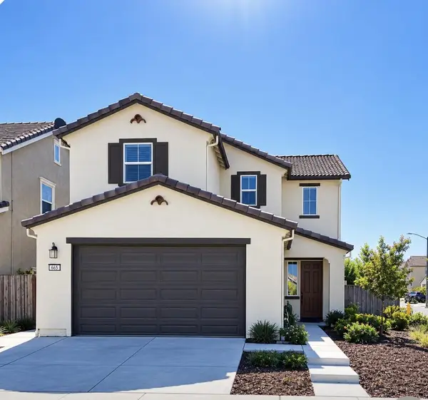 665 Tanoak Court, Hollister, CA 95023