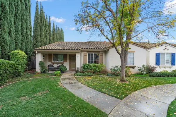 1316 White Oak Place, Gilroy, CA 95020