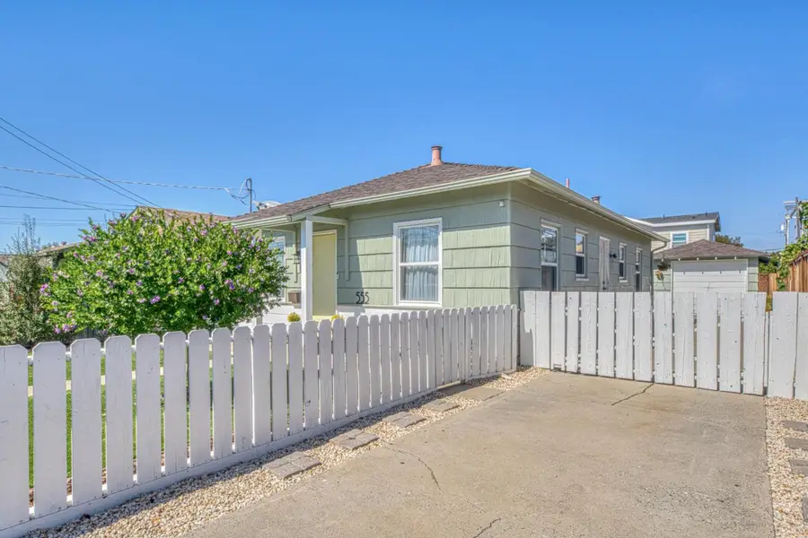 555 Elm Avenue, Seaside, CA 93955 - #3