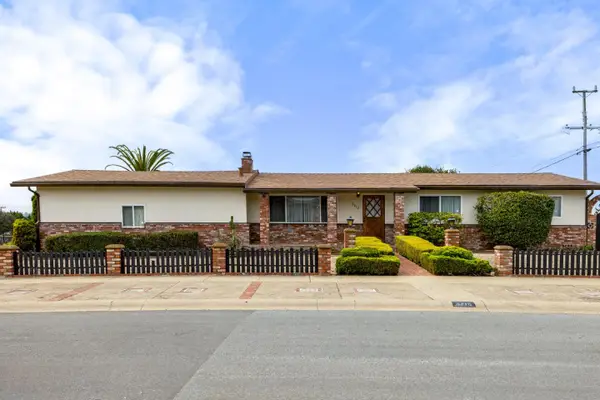 3216 Vista Del Camino, Marina, CA 93933