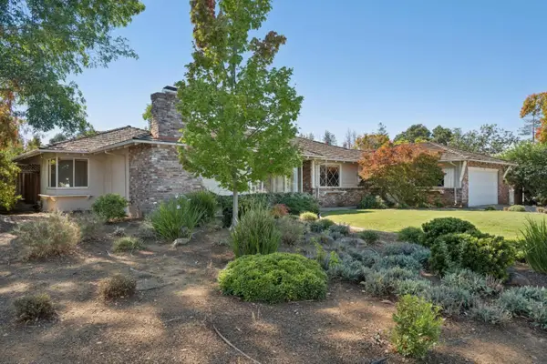16 Alma Court, Los Altos, CA 94022