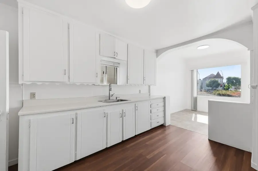 230 Los Banos Avenue, Daly City, CA 94014 - #2