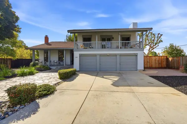 1082 Crosspoint Court, San Jose, CA 95120