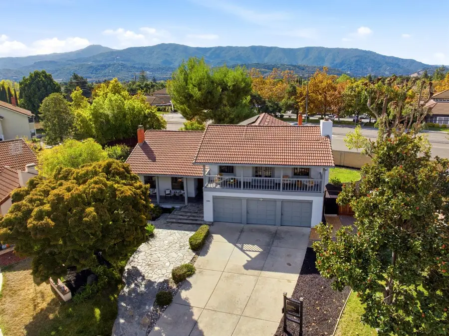 1082 Crosspoint Court, San Jose, CA 95120 - #2