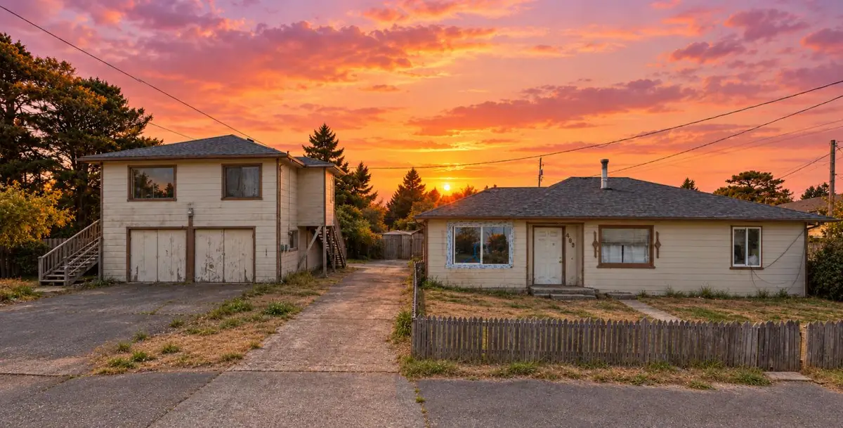 465 & 489 El Dorado Street, Crescent City, CA 95531 - #1