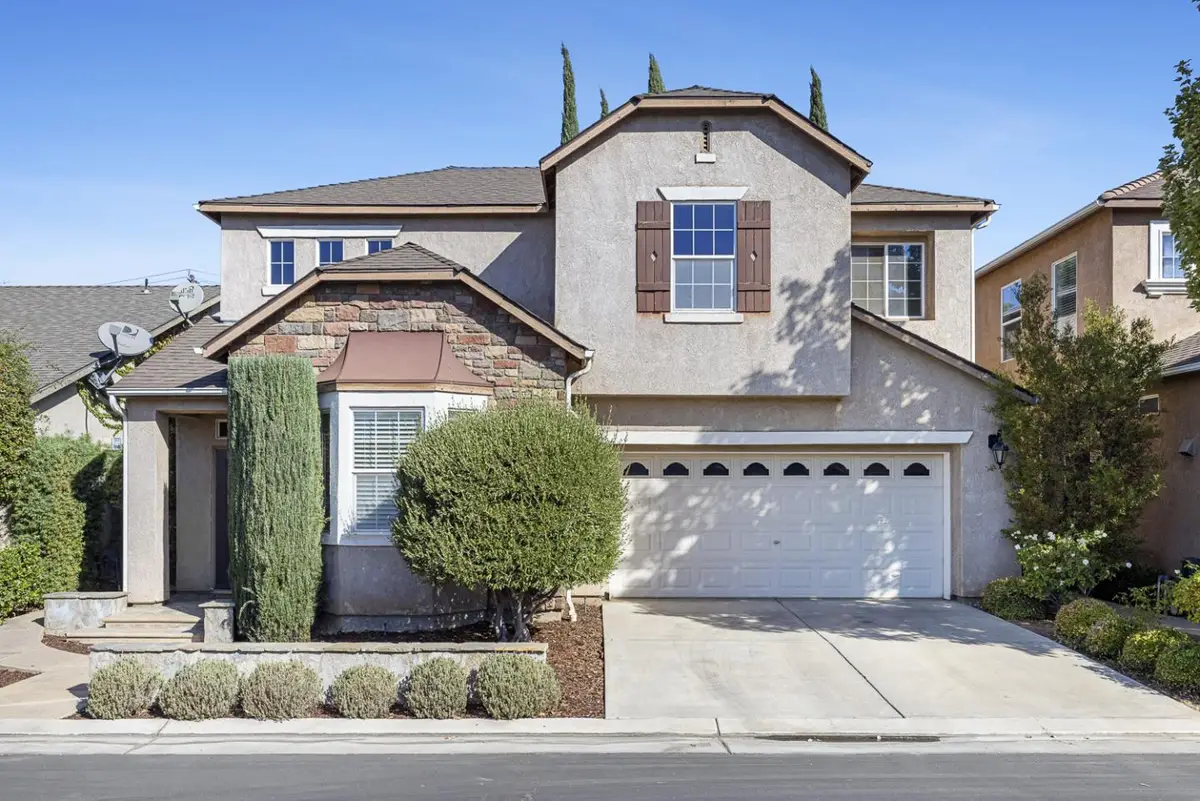 4129 W Cherry Tree Lane, Fresno, CA 93722 - #1