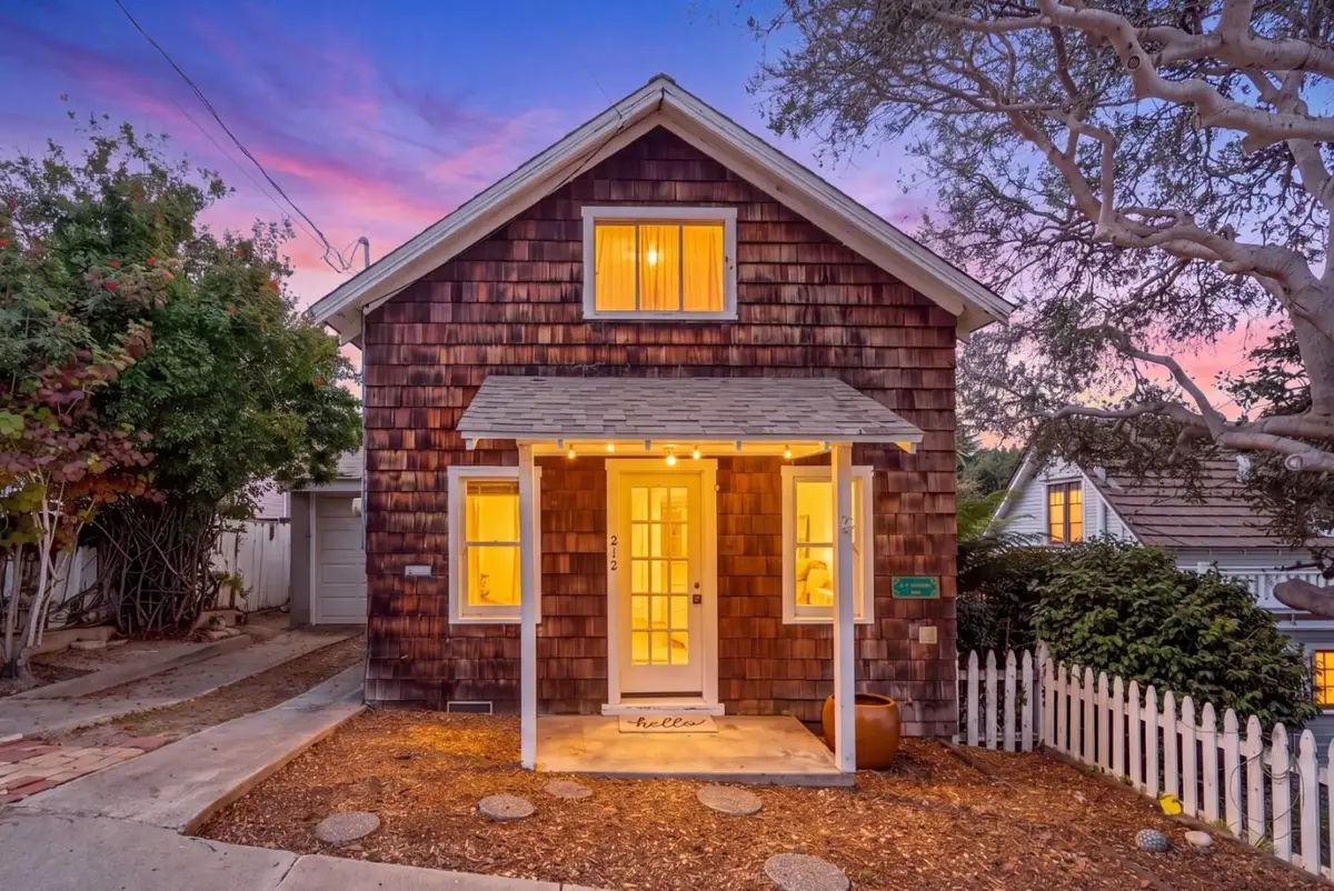 212 11th Street, Pacific Grove, CA 93950 - #1