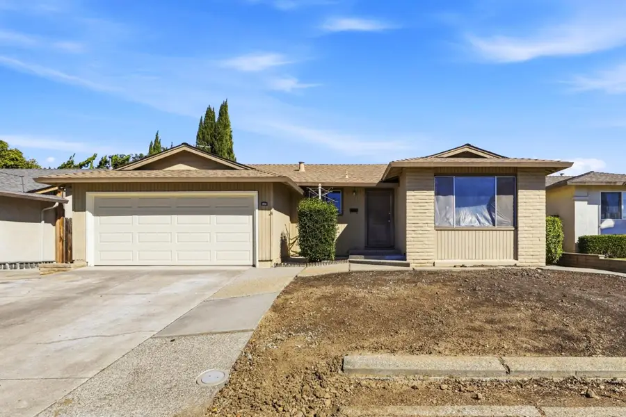 1512 Queens Crossing Drive, San Jose, CA 95132 - #2