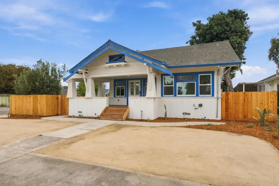 805 5th Street, Hollister, CA 95023 - #2