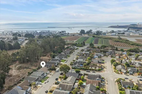 200 Coral Reef Avenue, El Granada, CA 94018