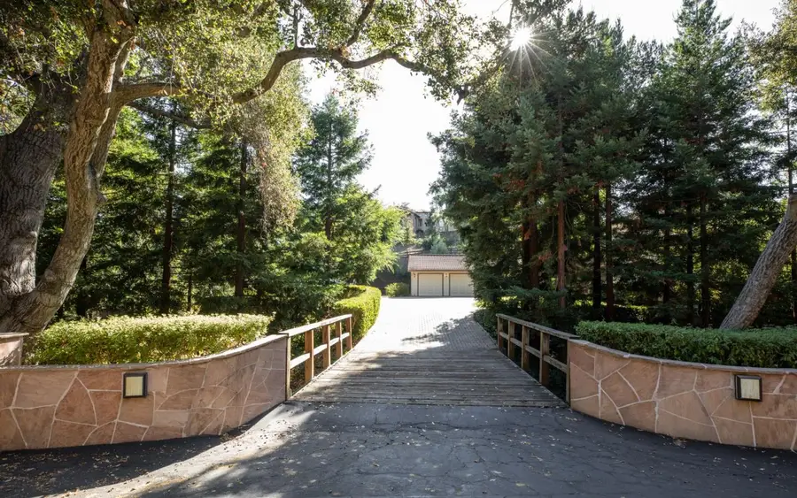 11550 Magdalena Avenue, Los Altos Hills, CA 94024 - #2