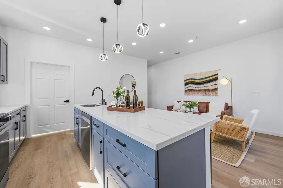 2730 23rd Street, San Francisco, CA 94110 - #3