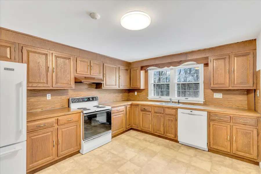 3 Highview Drive, Sandwich, MA 02563 - Image #2