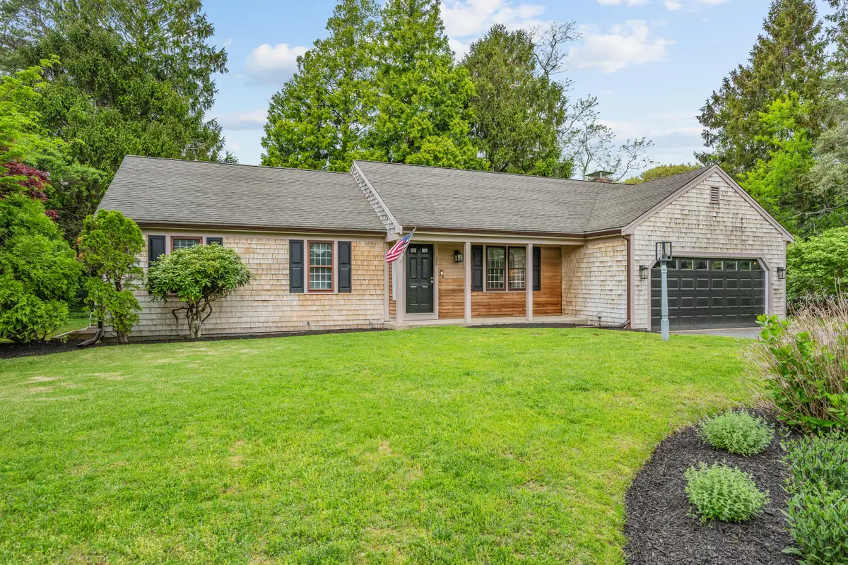 290 Riverview Lane, Centerville, MA 02632 - Image #1