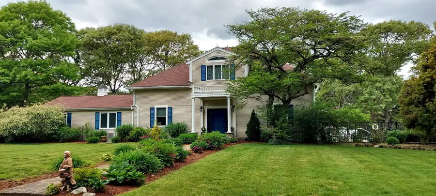 3 Wolf Road, Buzzards Bay, MA 02532 - Image #2