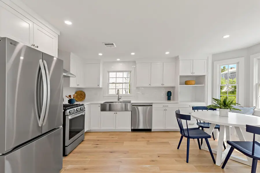 33 Dexter Avenue, Sandwich, MA 02563 - Image #2