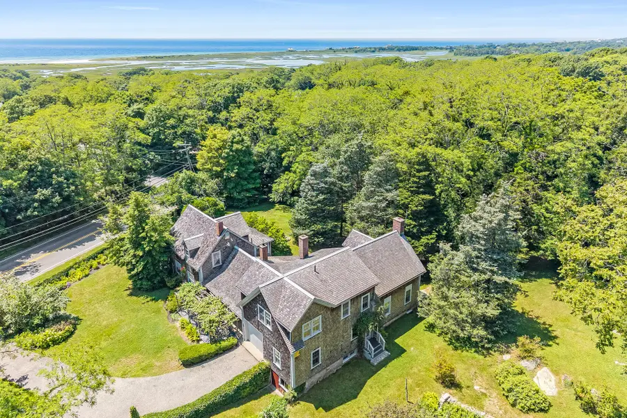 275 W Falmouth Highway, Falmouth, MA 02540 - Image #2