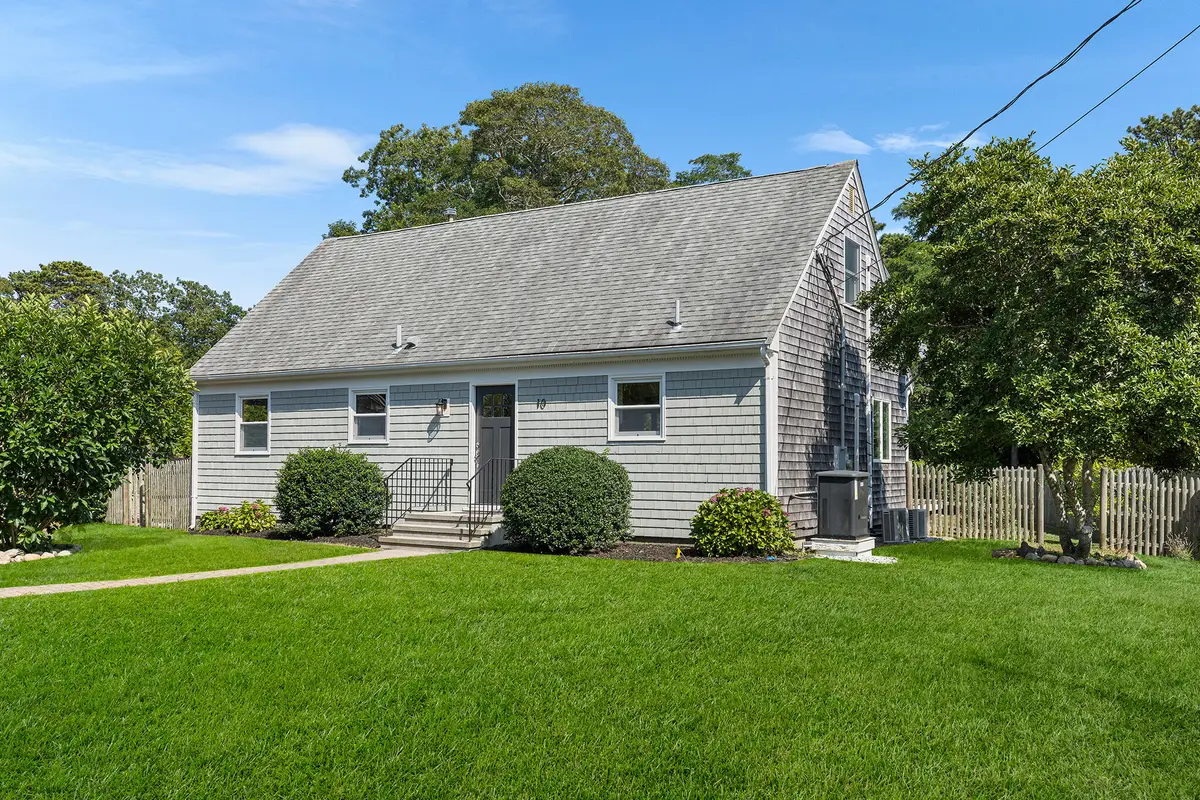 10 Lakeside Terrace, Harwich, MA 02645 - #1