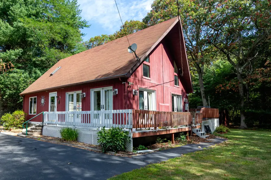 235 Main Street, Mashpee, MA 02649 - Image #2