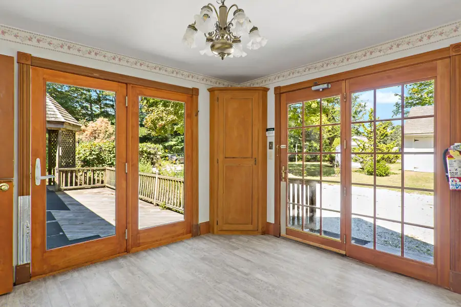 426 Old Post Road, Cotuit, MA 02635 - Image #2