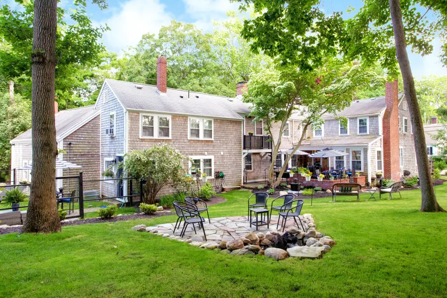 186 Route 6a, Yarmouth Port, MA 02675 - Image #3