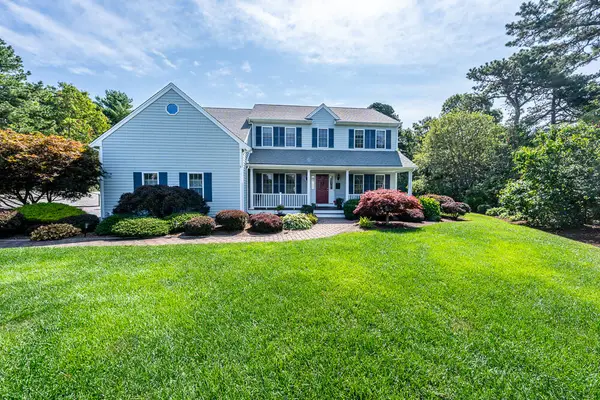 7 Mizzen Lane, Bourne, MA 02532