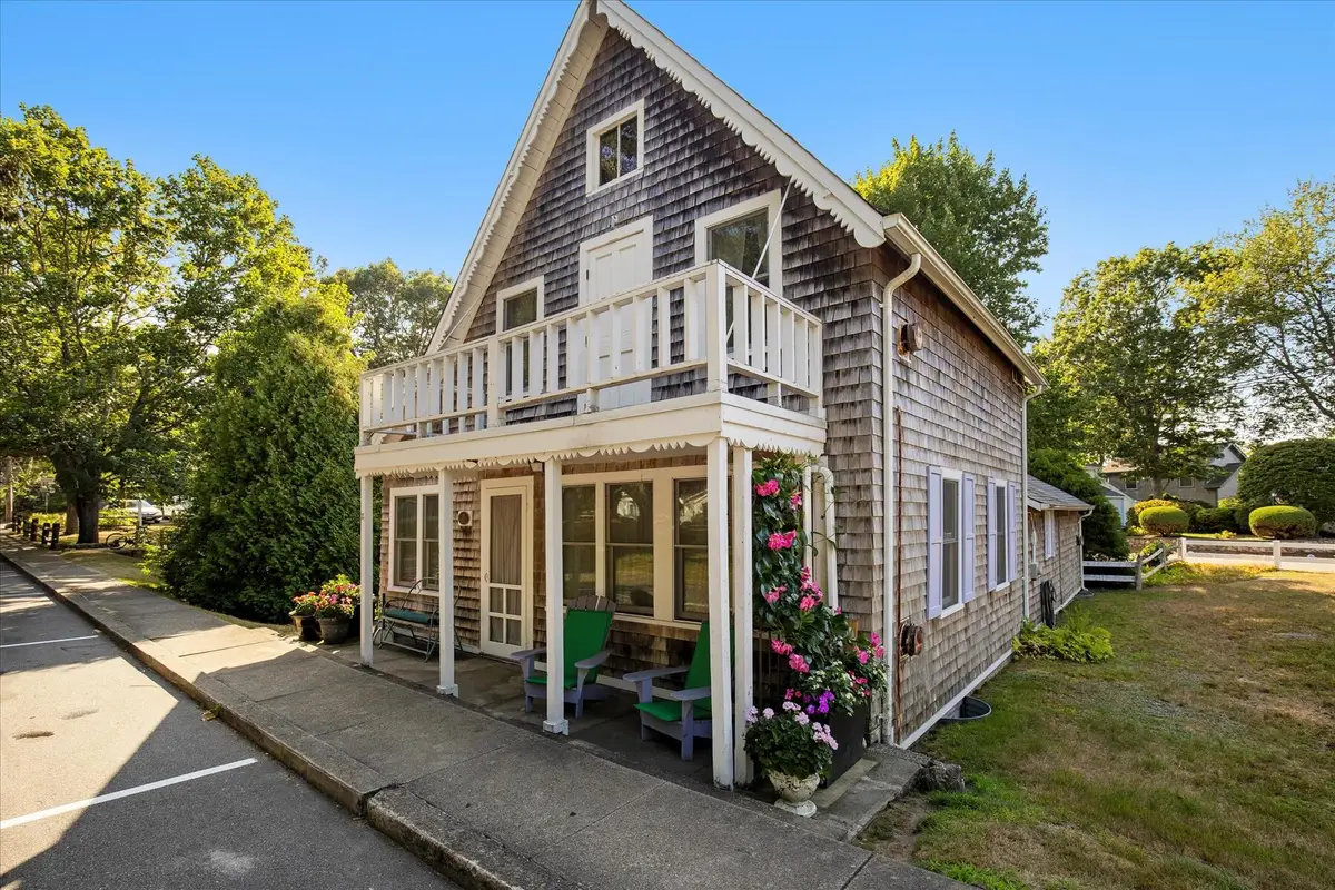 35 Valley Avenue, Centerville, MA 02632 - Image #1