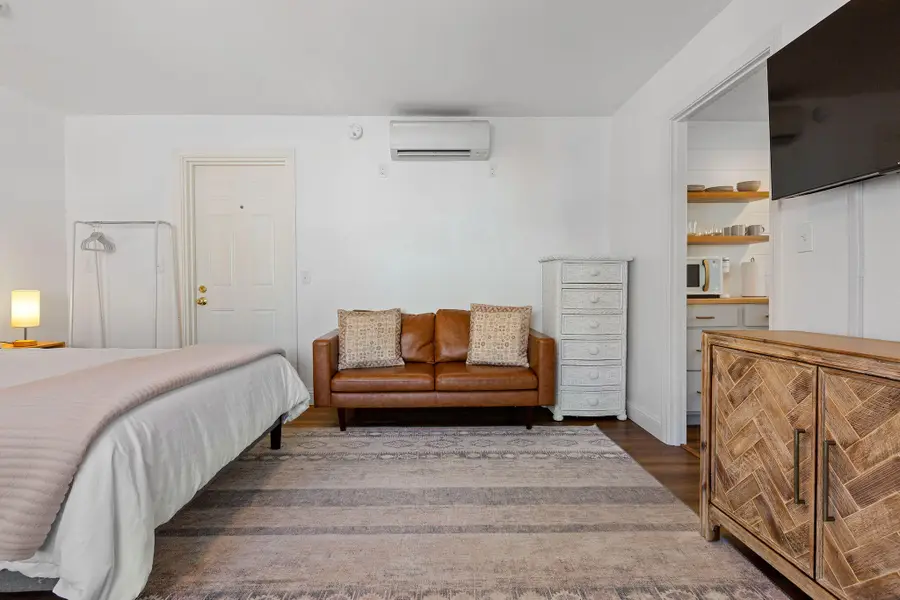 290 Commercial Street, Provincetown, MA 02657 - Image #3