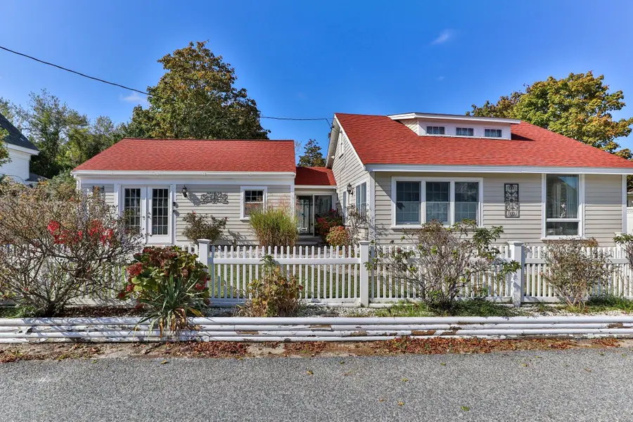 23 Doric Avenue, West Dennis, MA 02670 - Image #2