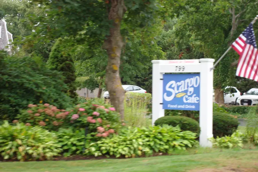 6 Thomas Court, Dennis, MA 02638 - Image #2