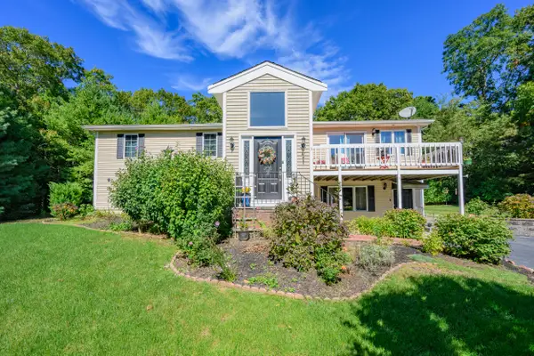 3 Anne Circle, Sandwich, MA 02563
