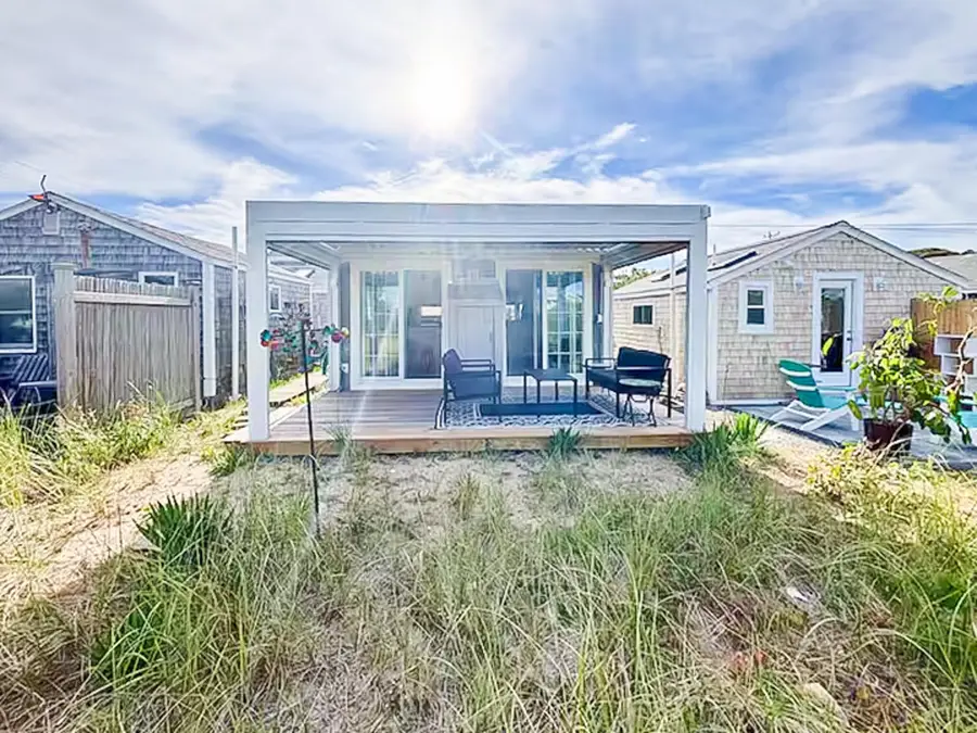 21 Dewey Avenue, Provincetown, MA 02657 - Image #3