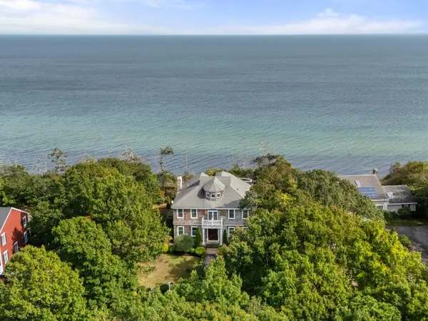 31 Monisa Kay Drive, Plymouth, MA 02360