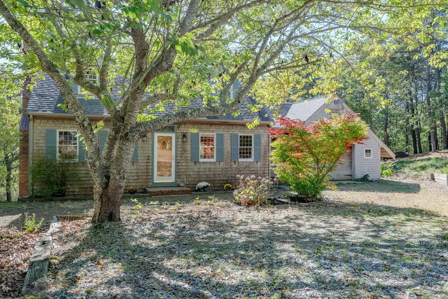 18 Hopkins Way, North Truro, MA 02652 - Image #2